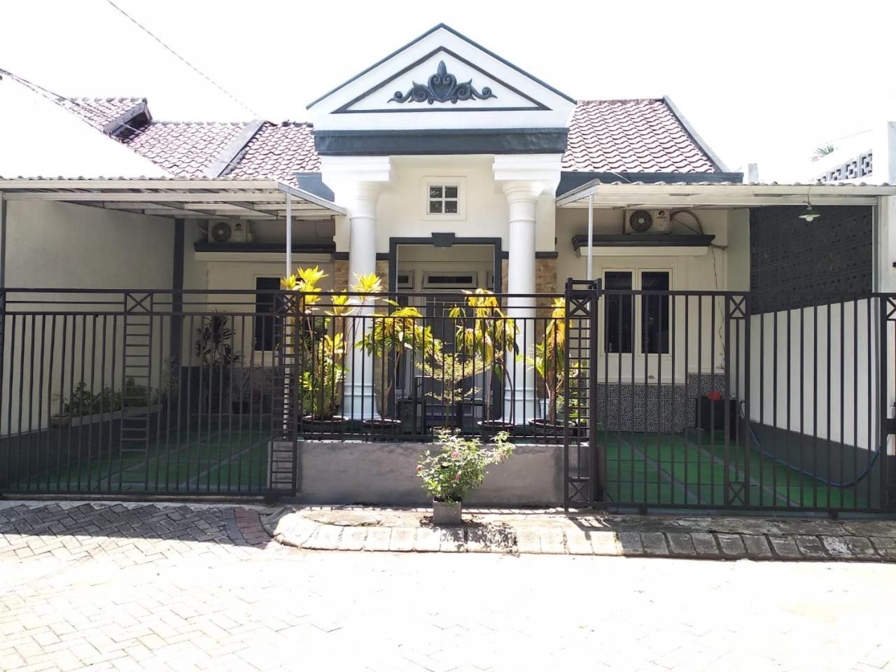 Kalimaya Residence Syariah 2 Panti Exterior photo